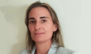 Evelyn <em>R.</em>